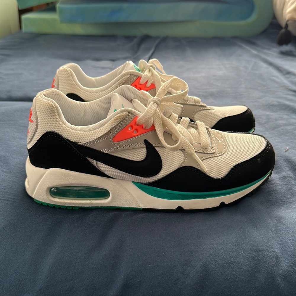 Nike air max